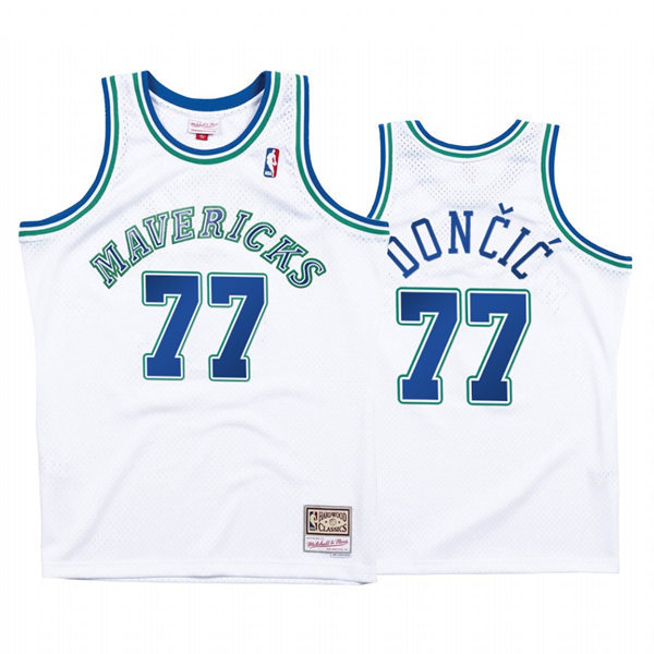 Mens Dallas Mavericks #77 Luka Doncic White Mitchell & Ness Hardwood Classics Team Heritage Fashion Jersey